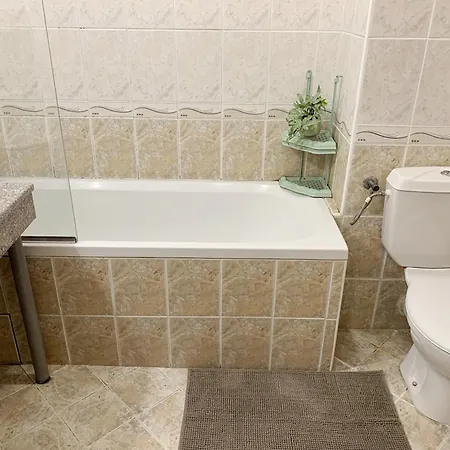 Apartman Prostor - Pool & 50m Away