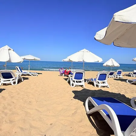 Prostor - Pool & 50m Away Apartman *